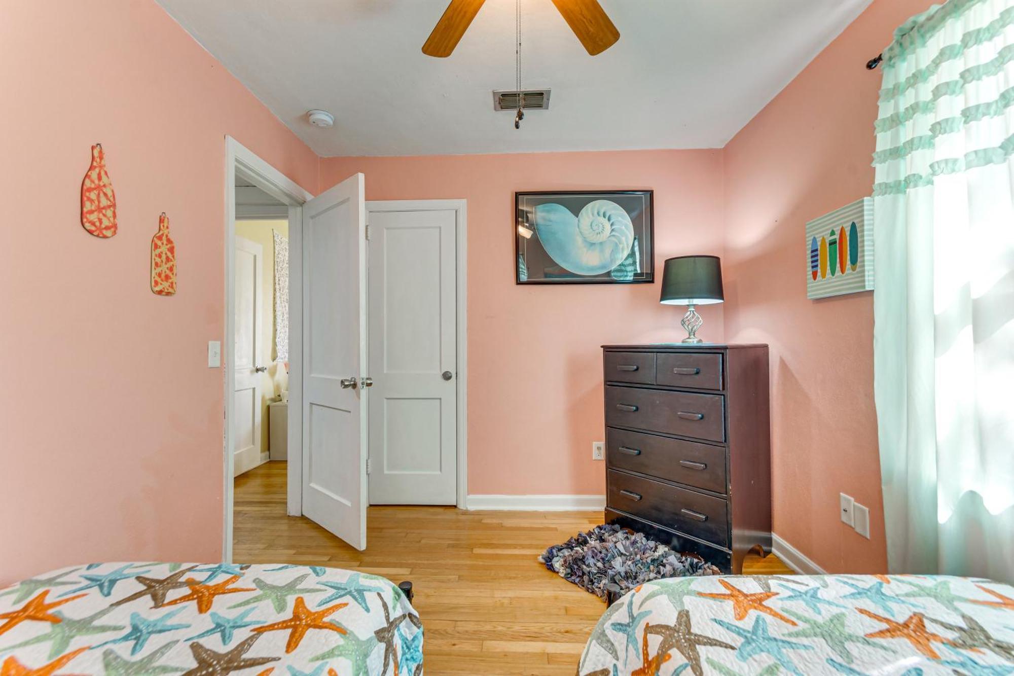 Fort Walton Coastal Retreat With Yard Walk To Beach Fort Walton Beach Exteriör bild