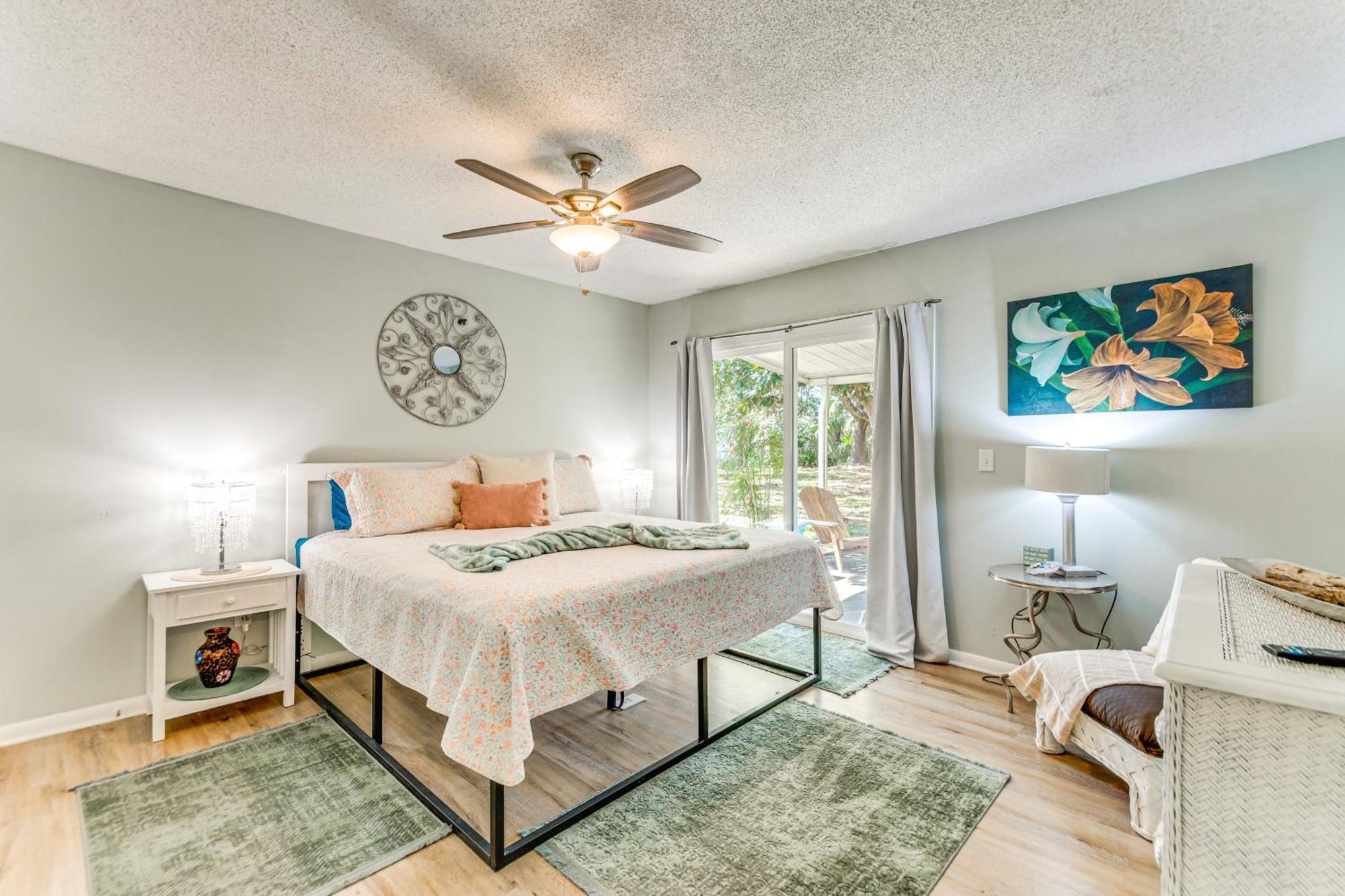 Fort Walton Coastal Retreat With Yard Walk To Beach Fort Walton Beach Exteriör bild